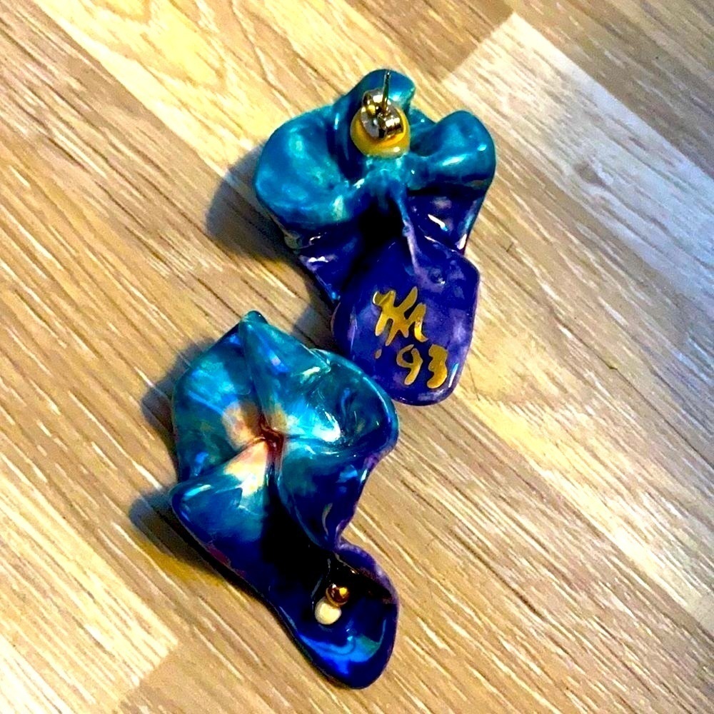 Vintage 90s earrings ceramic art signed gold pearl ocean blue glass rare